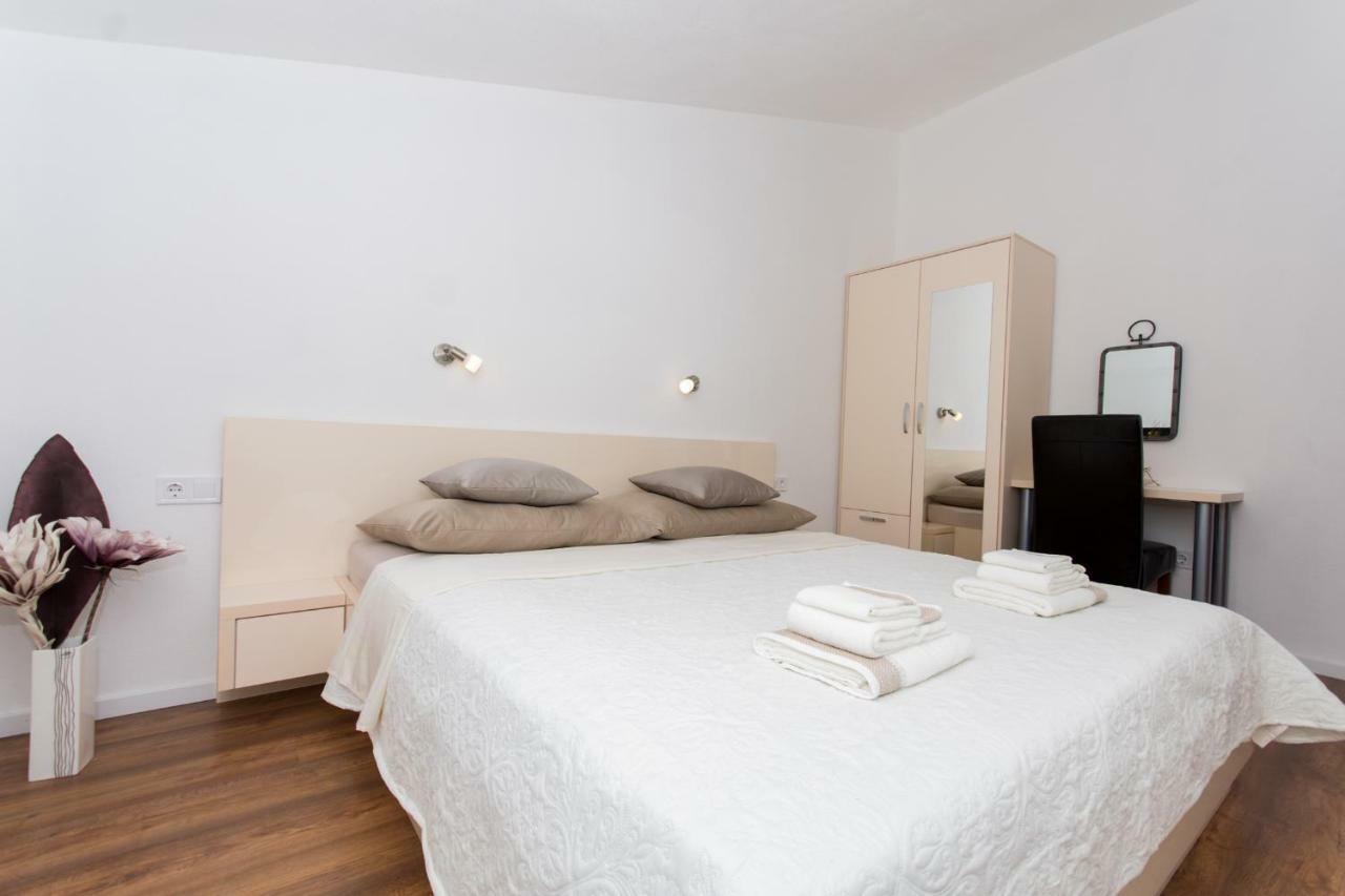 Villa Bozana Trogir Eksteriør bilde